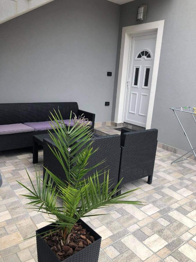 Apartmani Dokic Bale Exterior photo